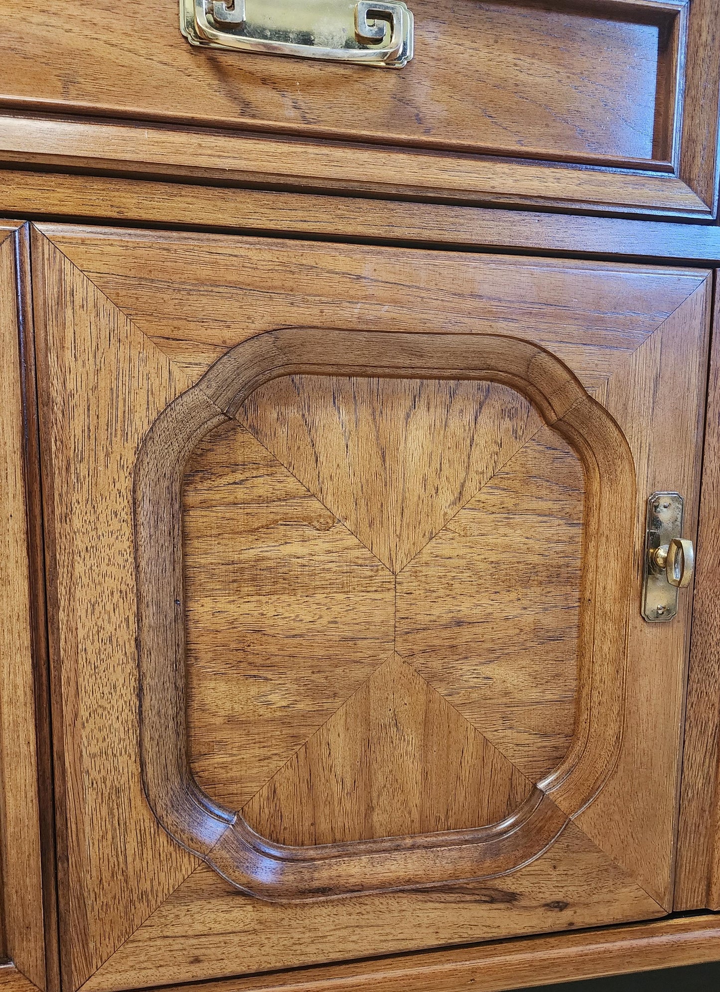 Thomasville Embassy Buffet-Campaign Chinoiserie Solid Wood Server- Vintage Asian Modern Console Cabinet-Ebony Brass Credenza