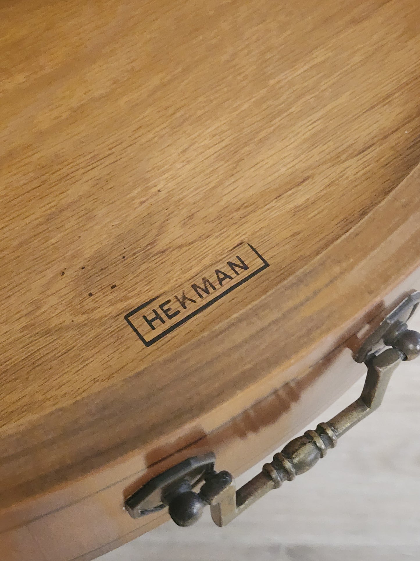 Hekman Vintage Round Drum Table- Open Shelf Single Drawer MCM Hekman Accent Table