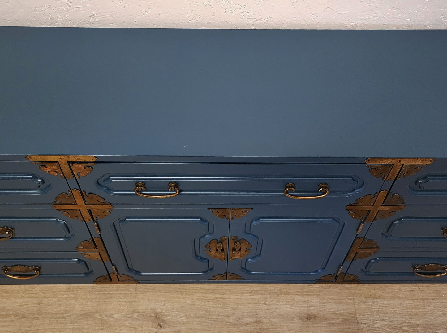 Vintage BLUE Bernhardt Chinoiserie 9 Drawer Campaign Buffet Dresser Media Console-Peacock Blue