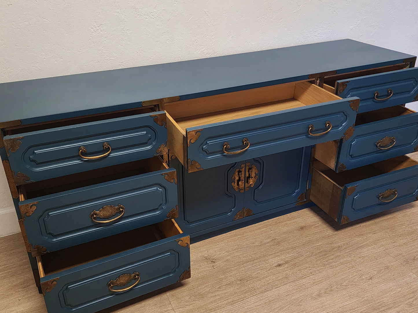 Vintage BLUE Bernhardt Chinoiserie 9 Drawer Campaign Buffet Dresser Media Console-Peacock Blue