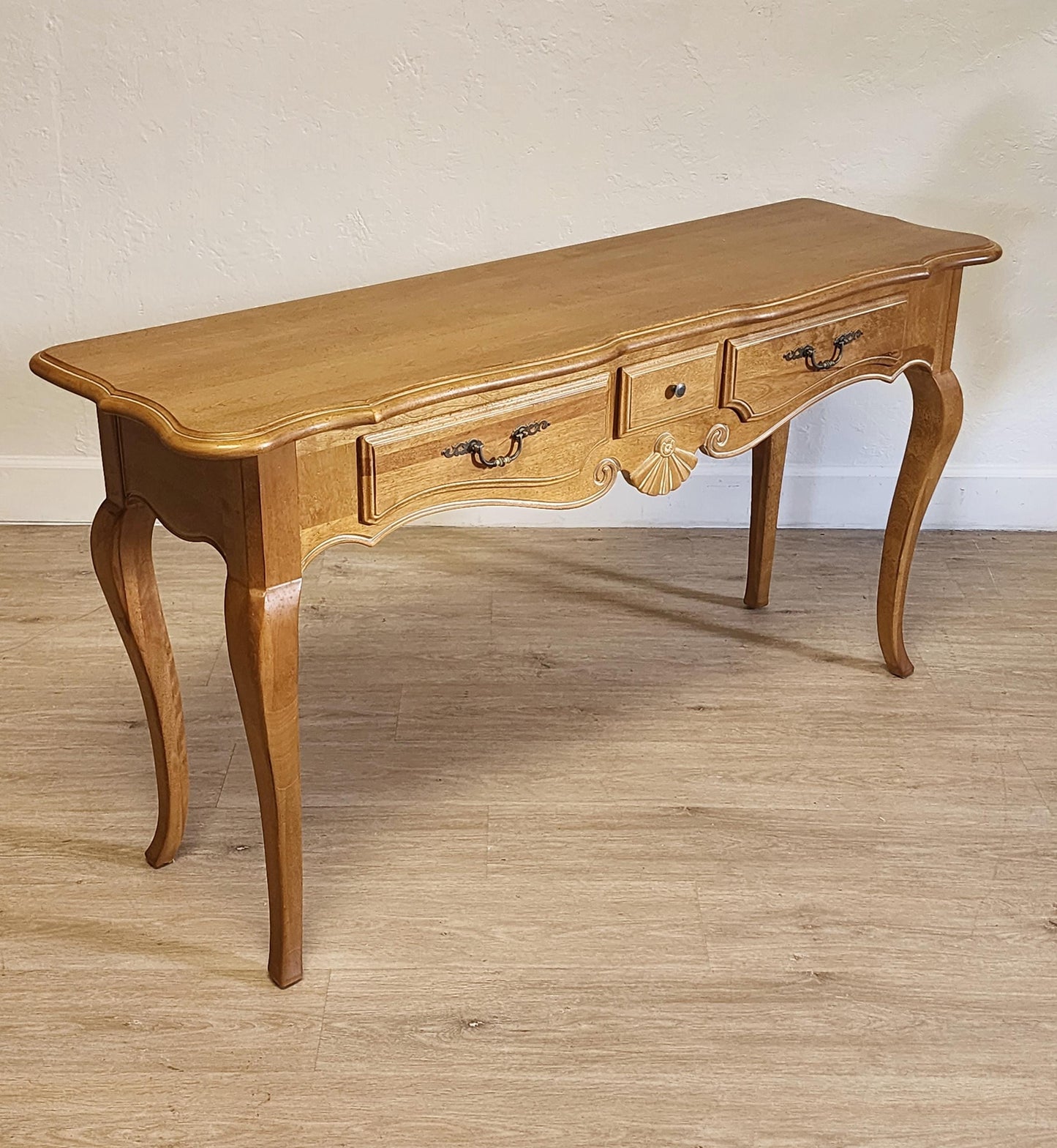 Ethan Allen Country French Console Table, Vintage Farmhouse Sofa Table, 26-9201 Finish 246