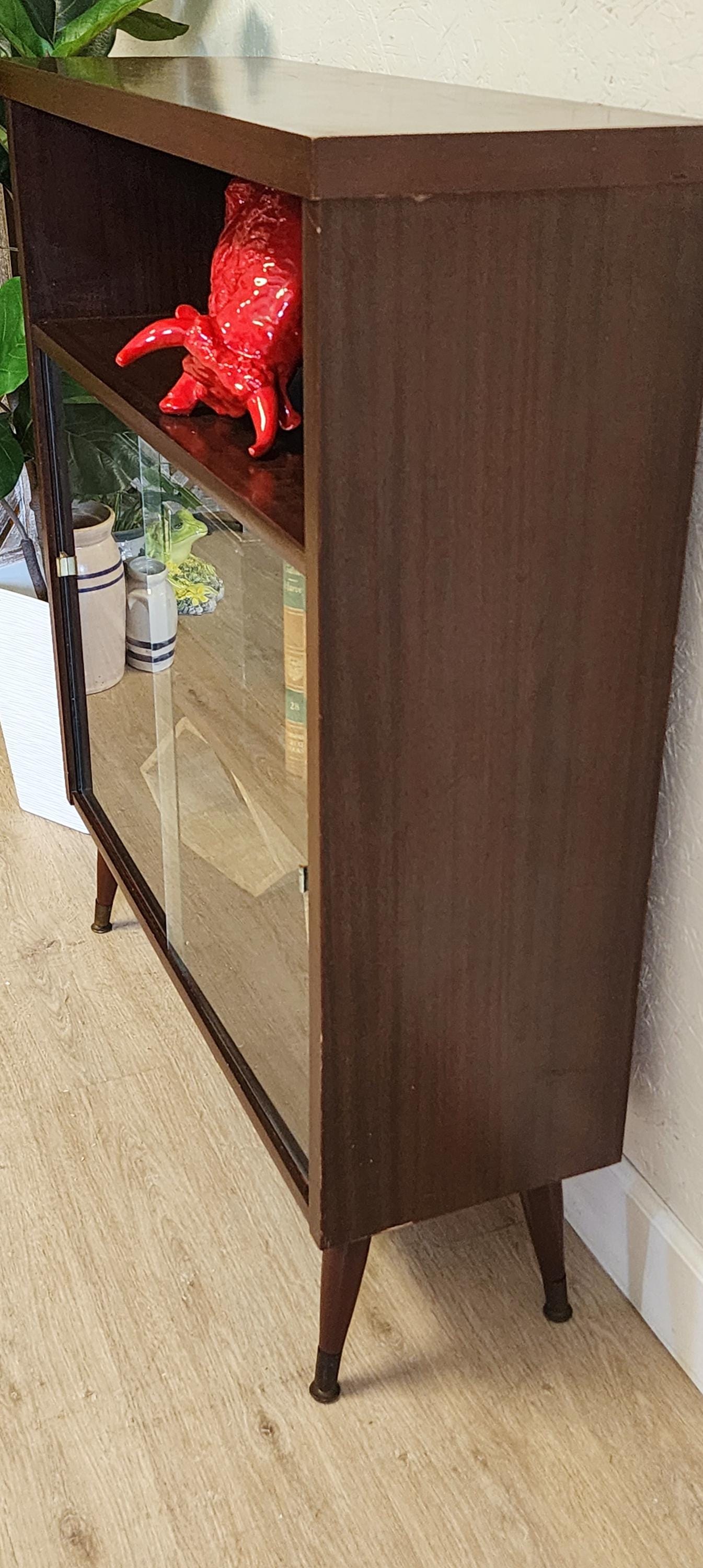 MCM Atomic Floor Shelf | Taper Leg Glass Door Vintage Display Shelf | Retro Bookshelf Cabinet