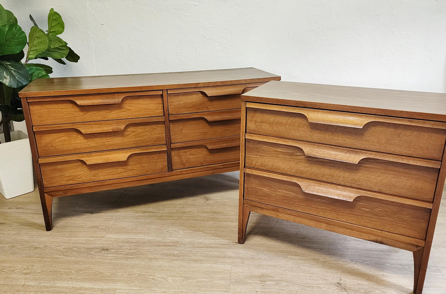 MCM 1960s Sculpted Solid Wood Bedroom