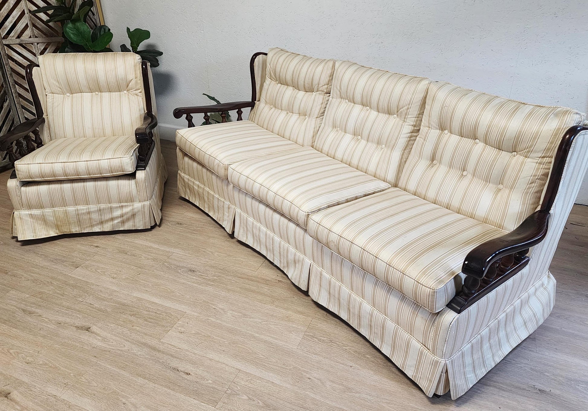 Vintage Dark Wood Sofa or Armchair-Ethan Allen Style 