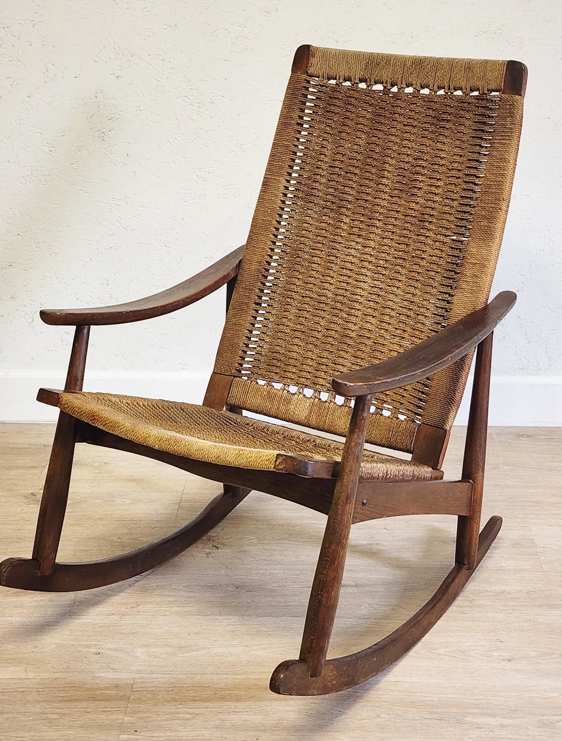 Wegner Style Rope Rocking Chair