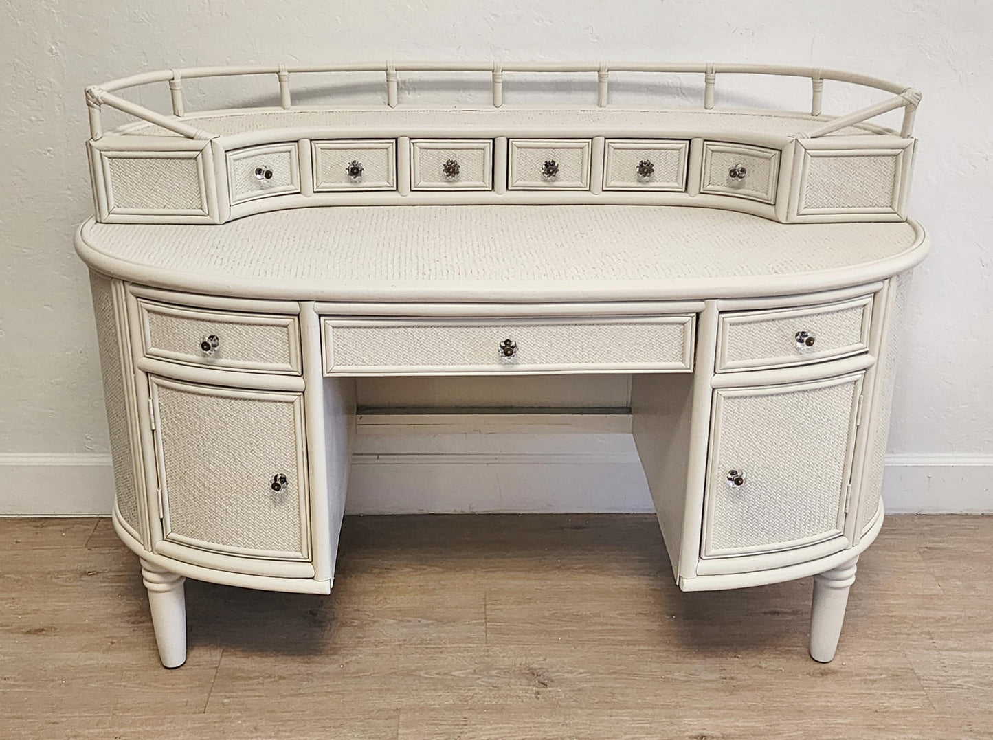 brooksville fl vintage wicker desk