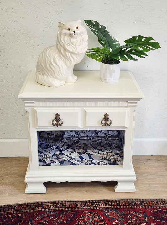 Cat Bed NIGHTSTAND, Upcycled Vintage White Pet Station, Farmhouse Storage End Table Nightstand