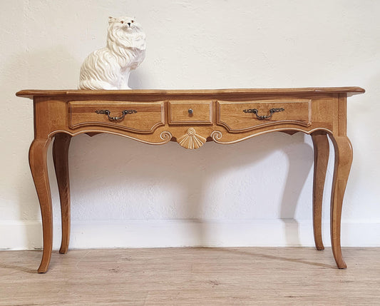 Ethan Allen Country French Console Table, Vintage Farmhouse Sofa Table, 26-9201 Finish 246