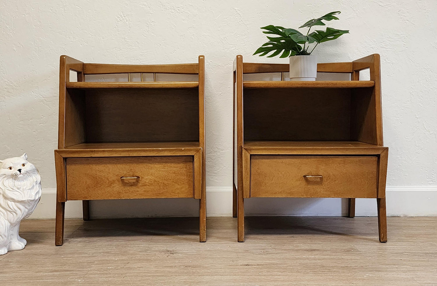 kent coffey goldenaire nightstands